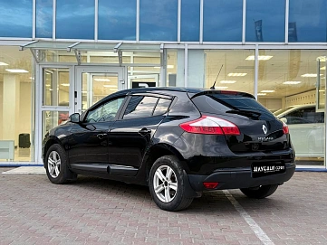 Renault Megane, 2014г, передний привод, механика