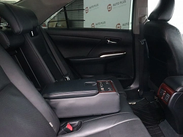 Toyota Camry, 2014г, передний привод, автомат