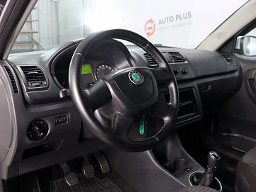 Skoda Fabia, 2010г, передний привод, механика