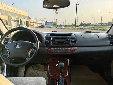 Toyota Camry, 2005г, передний привод, автомат