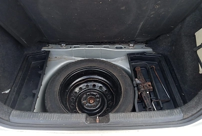 Toyota Corolla, 2005г, передний привод, механика