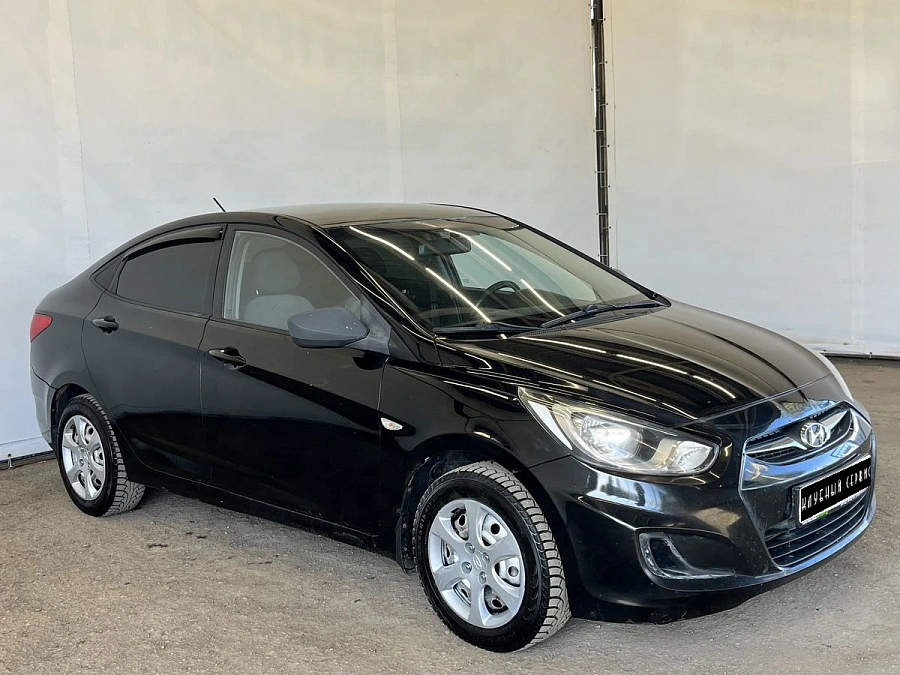 Hyundai Solaris, 2011г., передний привод, механика