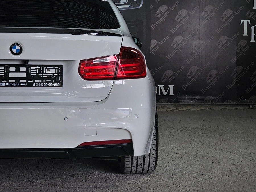 BMW 3 серии, 2012г., задний привод, автомат