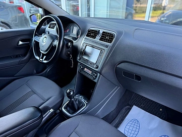 Volkswagen Polo, 2016г, передний привод, механика
