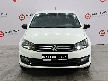 Volkswagen Polo, 2017г, передний привод, автомат