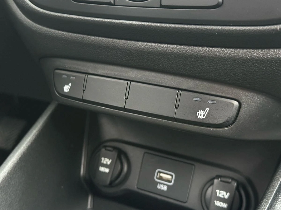 Hyundai Solaris, 2019г., передний привод, механика