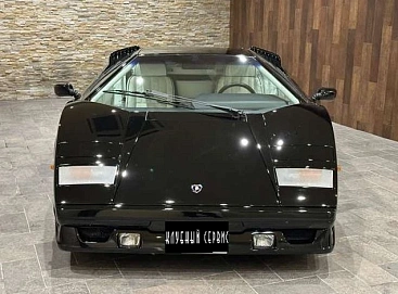 Lamborghini Countach, 1991г, задний привод, механика
