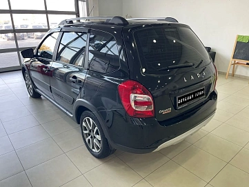 Lada (ВАЗ) , 2023г., передний привод, механика