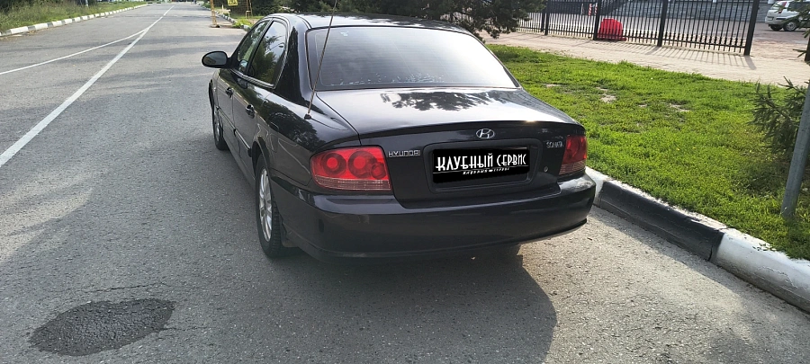 Hyundai Sonata, 2006г., передний привод, автомат