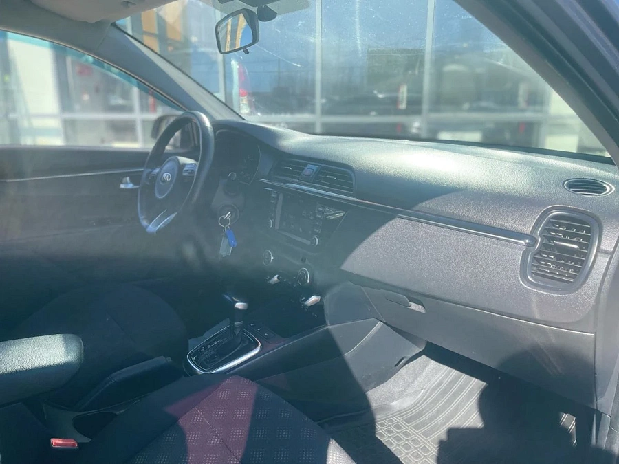 Kia Rio, 2018г., передний привод, автомат