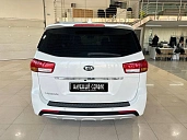 Kia Carnival, 2015г., передний привод, автомат