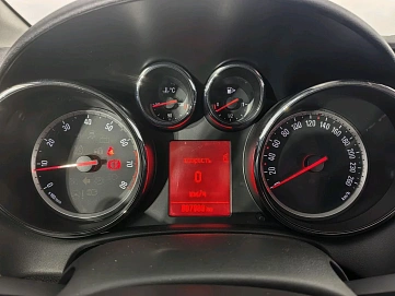 Opel Astra, 2013г, передний привод, механика