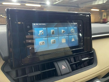 Toyota RAV4, 2022г, полный привод, вариатор