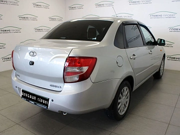 Lada (ВАЗ) Granta, 2013г, передний привод, механика