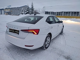 Skoda Octavia, 2021г, передний привод, автомат