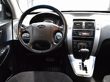 Hyundai Tucson, 2007г, передний привод, автомат
