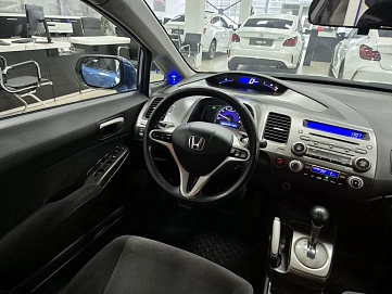 Honda Civic, 2008г, передний привод, автомат