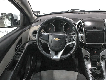 Chevrolet Cruze, 2013г, передний привод, механика