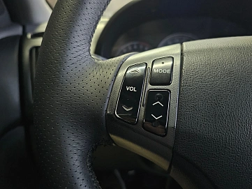 Hyundai Elantra, 2009г, передний привод, автомат