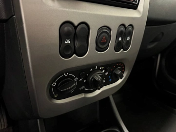 Renault Logan, 2015г, передний привод, механика