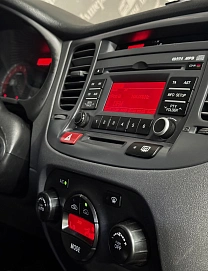 Kia Rio, 2011г, передний привод, автомат