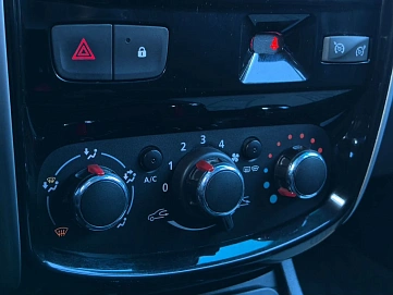 Nissan Terrano, 2017г, полный привод, механика