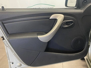 Renault Sandero, 2014г, передний привод, механика