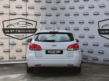 Chevrolet Cruze, 2014г, передний привод, механика