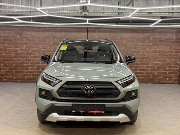 Toyota RAV4, 2025г, полный привод, вариатор