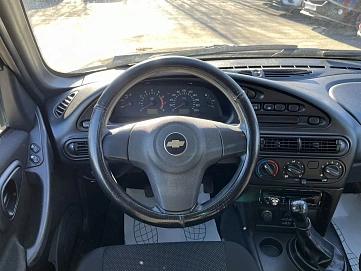 Chevrolet Niva, 2013г, полный привод, механика