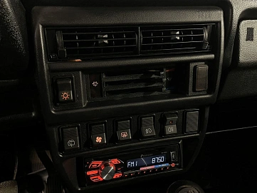 Lada (ВАЗ) Niva Legend, 2013г., полный привод, механика