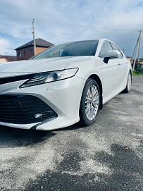 Toyota Camry, 2019г, передний привод, автомат