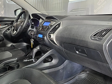 Hyundai ix35, 2010г, полный привод, автомат