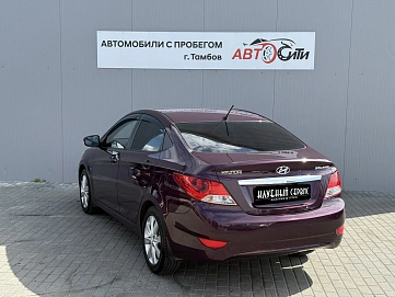 Hyundai Solaris, 2013г, передний привод, автомат