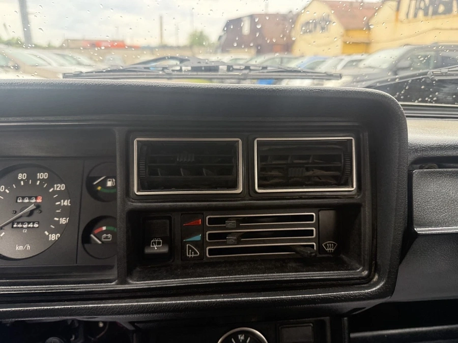 Lada (ВАЗ) 2104, 2001г., задний привод, механика