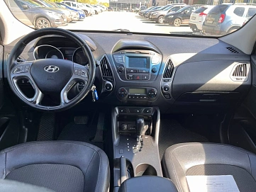 Hyundai ix35, 2014г, передний привод, автомат