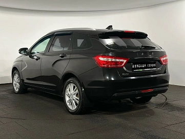 Lada (ВАЗ) Vesta, 2018г, передний привод, механика