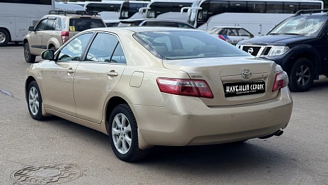 Toyota Camry, 2009г, передний привод, автомат