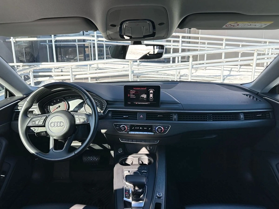 Audi A5, 2019г., передний привод, робот