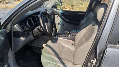 Toyota 4Runner, 2004г, полный привод, автомат