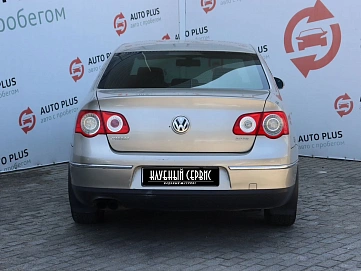 Volkswagen Passat, 2005г, передний привод, автомат
