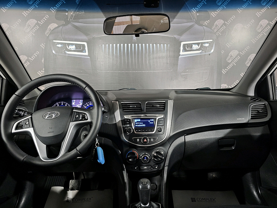 Hyundai Solaris, 2014г., передний привод, механика