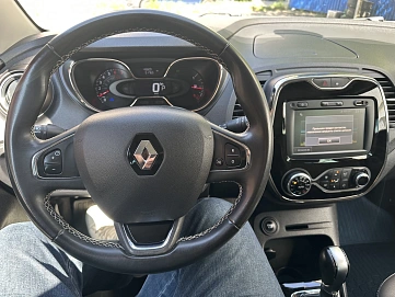 Renault Kaptur, 2020г, передний привод, вариатор
