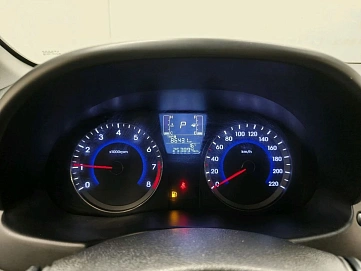 Hyundai Solaris, 2014г, передний привод, автомат