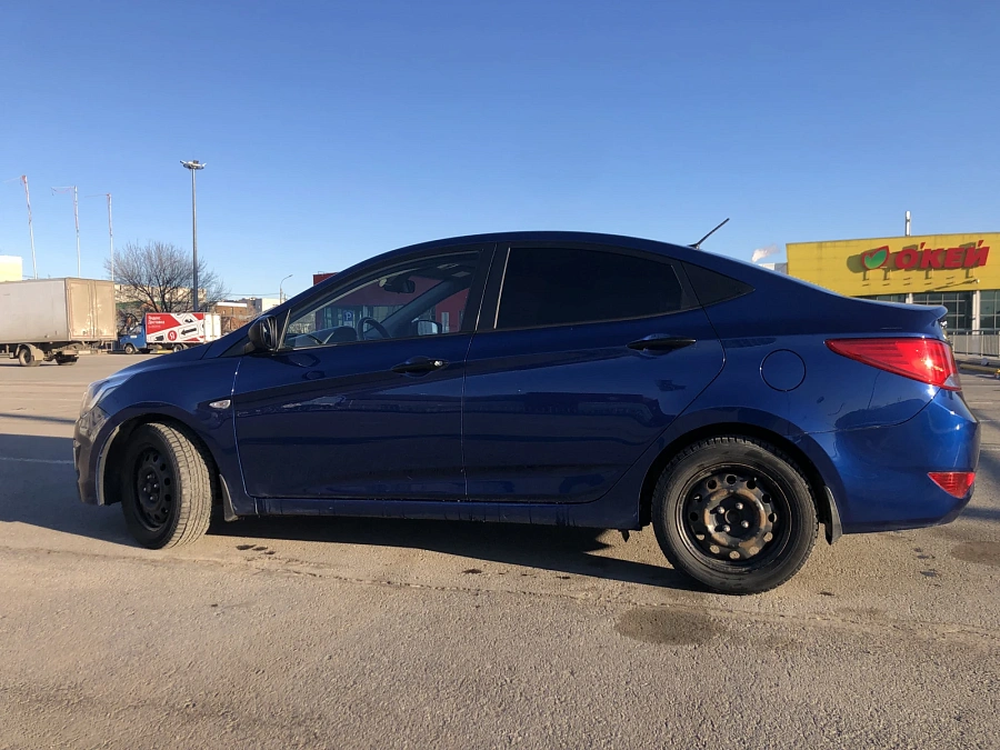 Hyundai Solaris, 2015г., передний привод, автомат