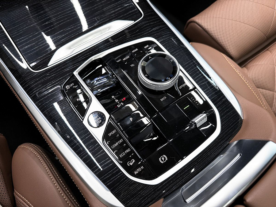 BMW X7, 2024г., полный привод, автомат