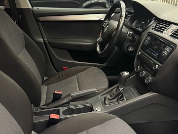 Skoda Octavia, 2014г, передний привод, автомат