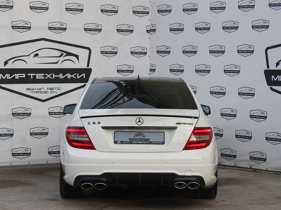 Mercedes-Benz , 2011г., задний привод, автомат