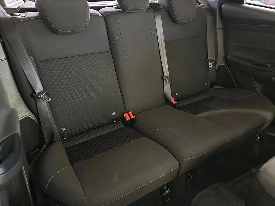 Ford Focus, 2017г., передний привод, робот