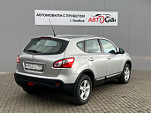 Nissan Qashqai, 2010г., передний привод, вариатор